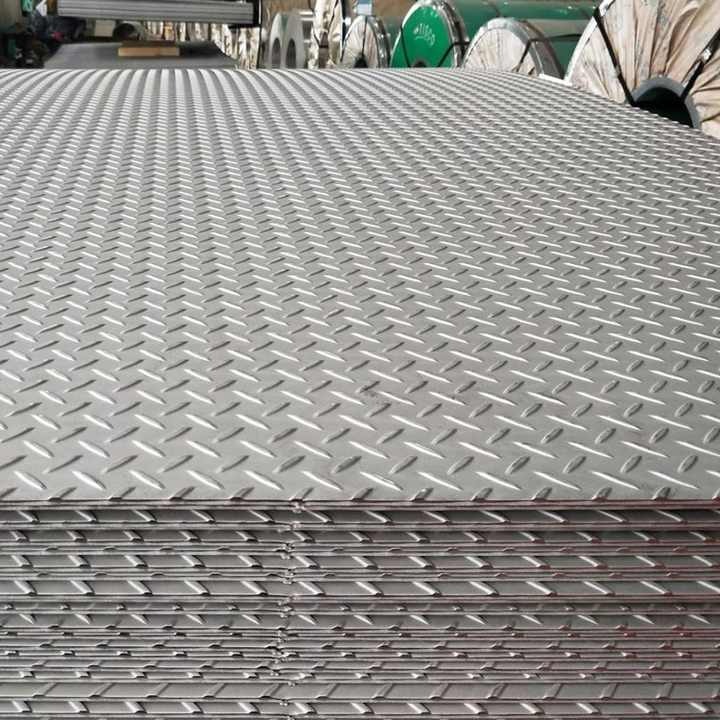 Stainless Steel Checkered Sheet