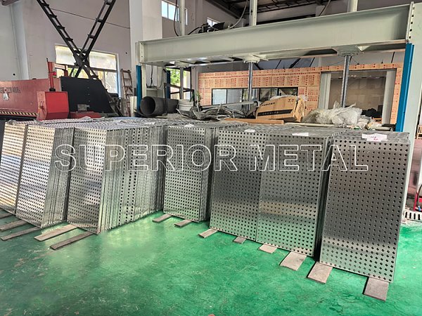1070 Aluminum Perforated Sheet