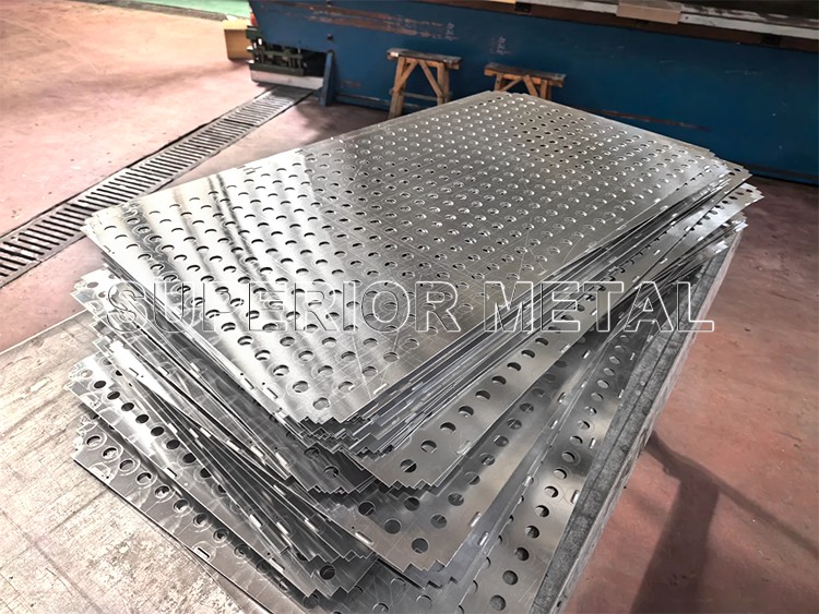 1070 Aluminum Perforated Sheet