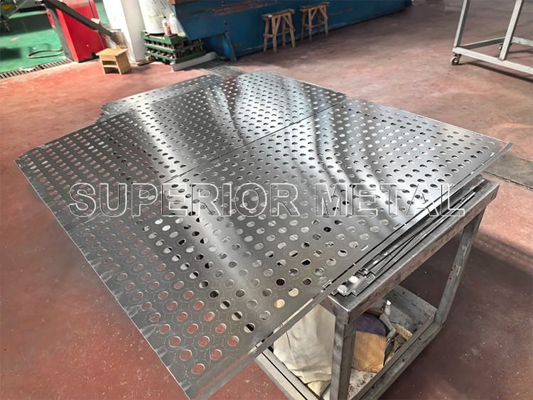 1070 Aluminum Perforated Sheet