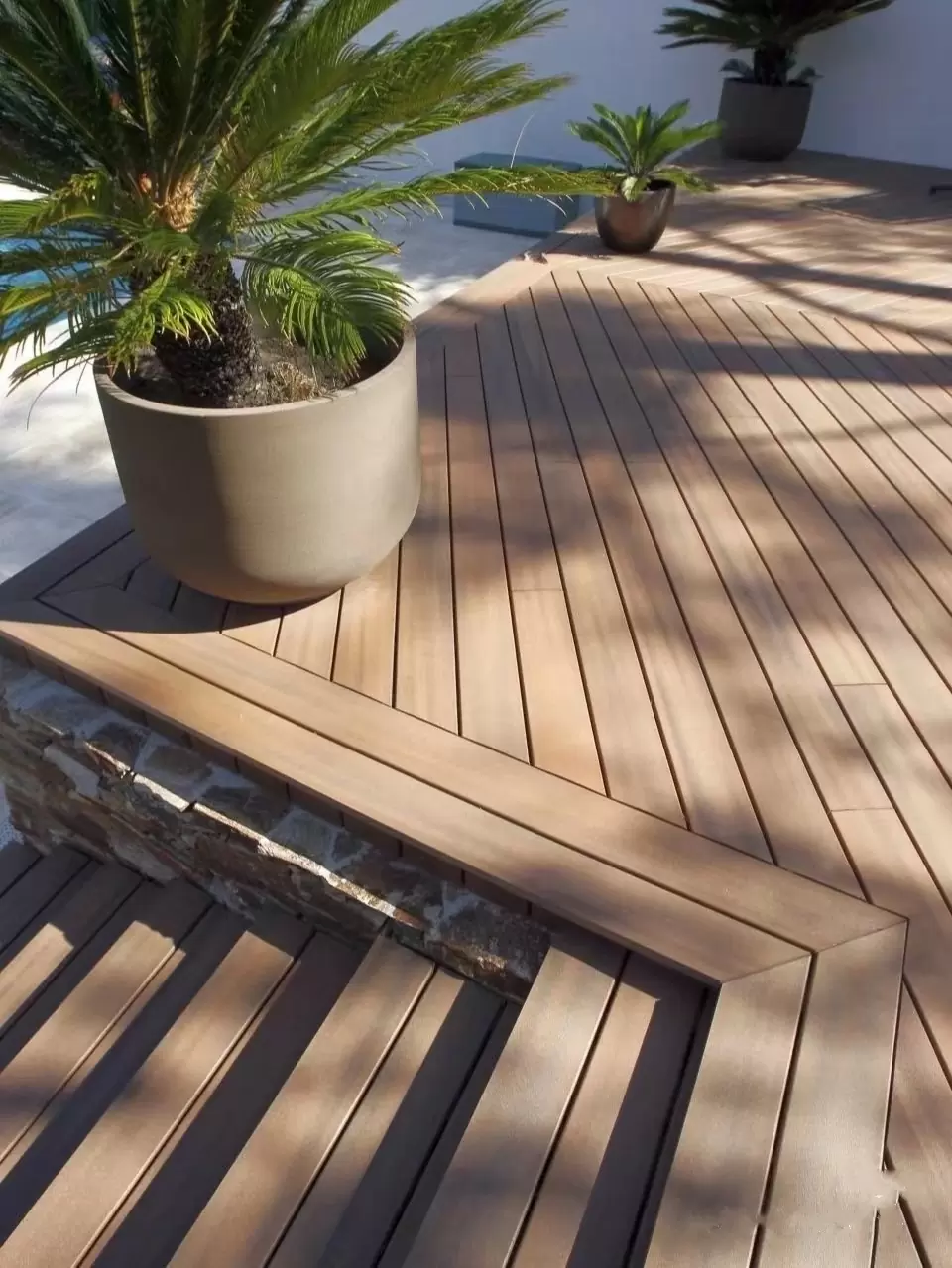 ഔട്ട്ഡോർ WPC കോമ്പോസിറ്റ് ഡെക്കിംഗ് ഔട്ട്ഡോർ WPC കോമ്പോസിറ്റ് ഡെക്കിംഗ്