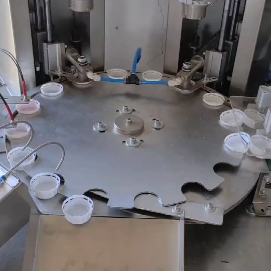 Application of lifting flange heightening cam divider in capping machine industry