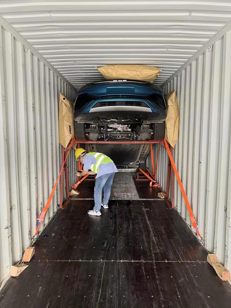 Electric vehicles (EVs) overseas packaging methods