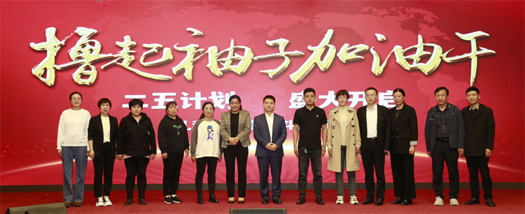 猛暑の5月、フルダ・グループは従業員の福利厚生を気前よく支給した