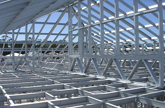 現代の建設業界では、鋼構造部品、H 形鋼、C 形鋼、アングル鋼などが広く使用されています。使用前に錆や酸化スケールを除去する必要があります。優れた耐腐食性能と美観を実現します。