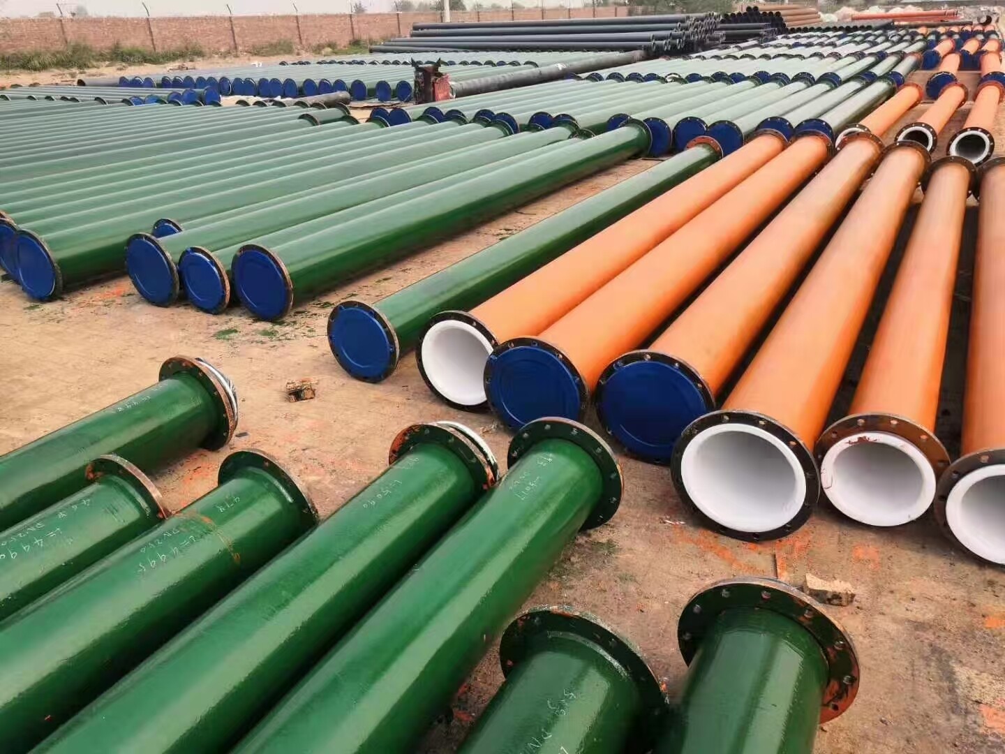 Pipa Baja Anti-Korosi Berlapis Plastik