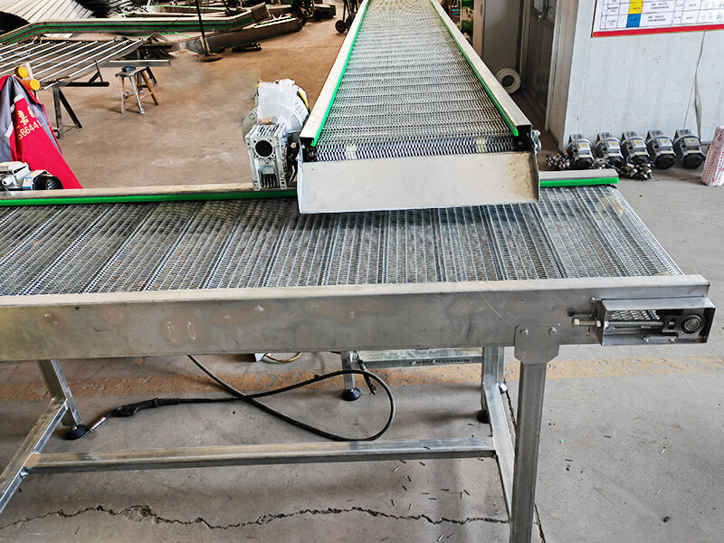 Conveyor papan rantai berat