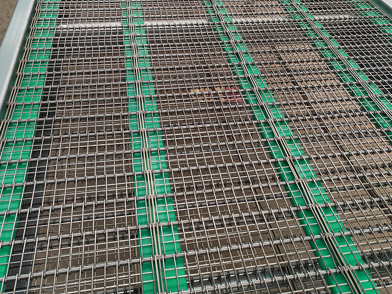 Conveyor sabuk jaring