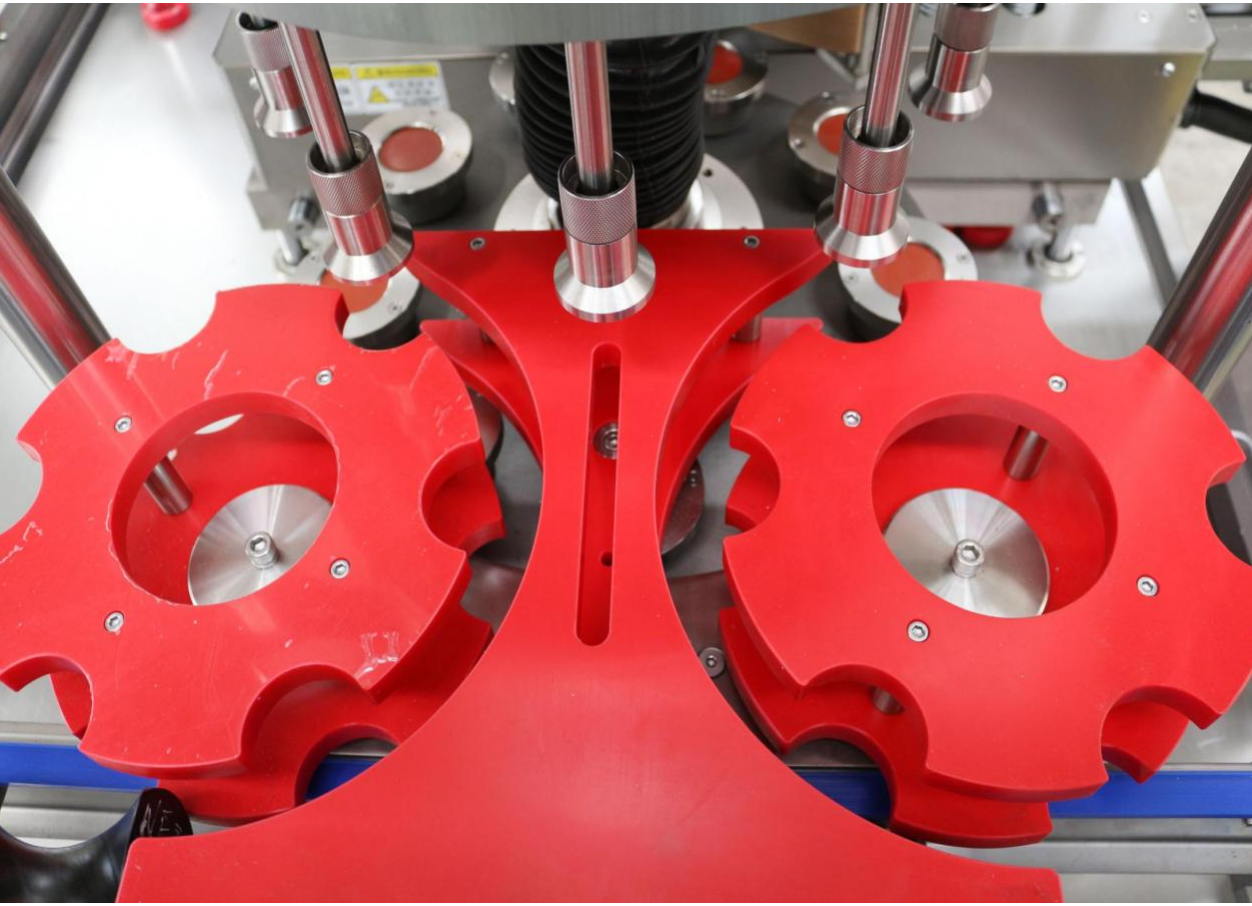 paste labeling machine