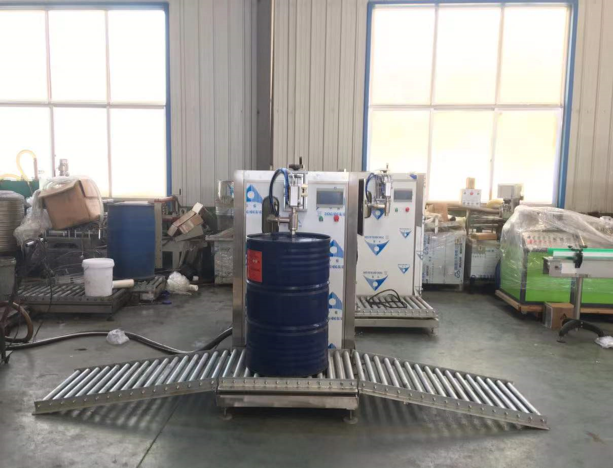 Semi-auto 200L-1000Lweighing filling machine with single head
