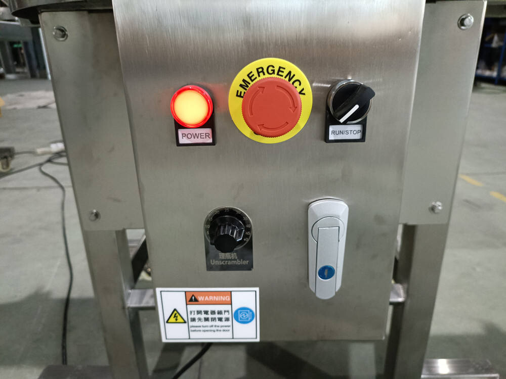 Automatic bottle sorting machine