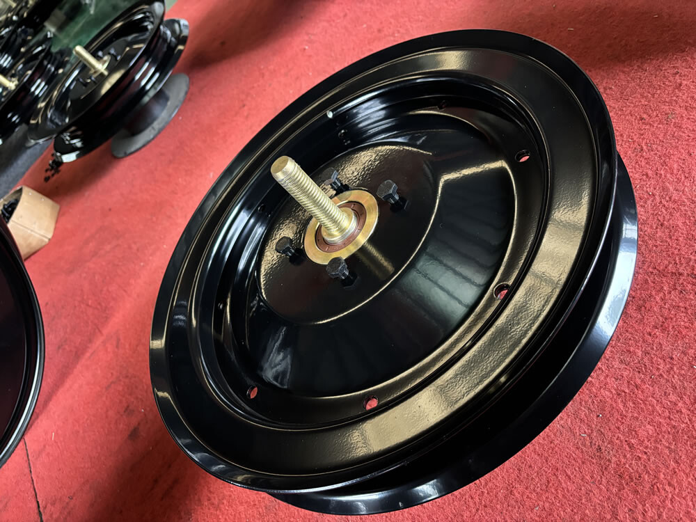 Roda pandu kawat baja