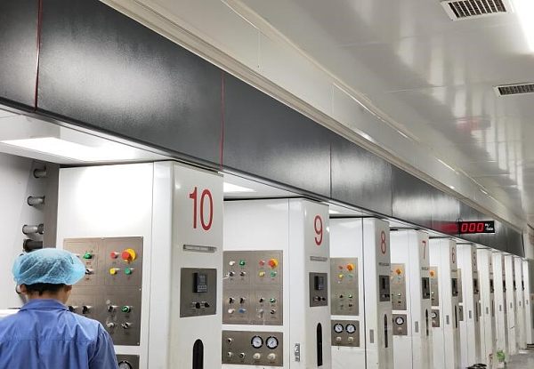 Mesin pembuat kantong multifungsi