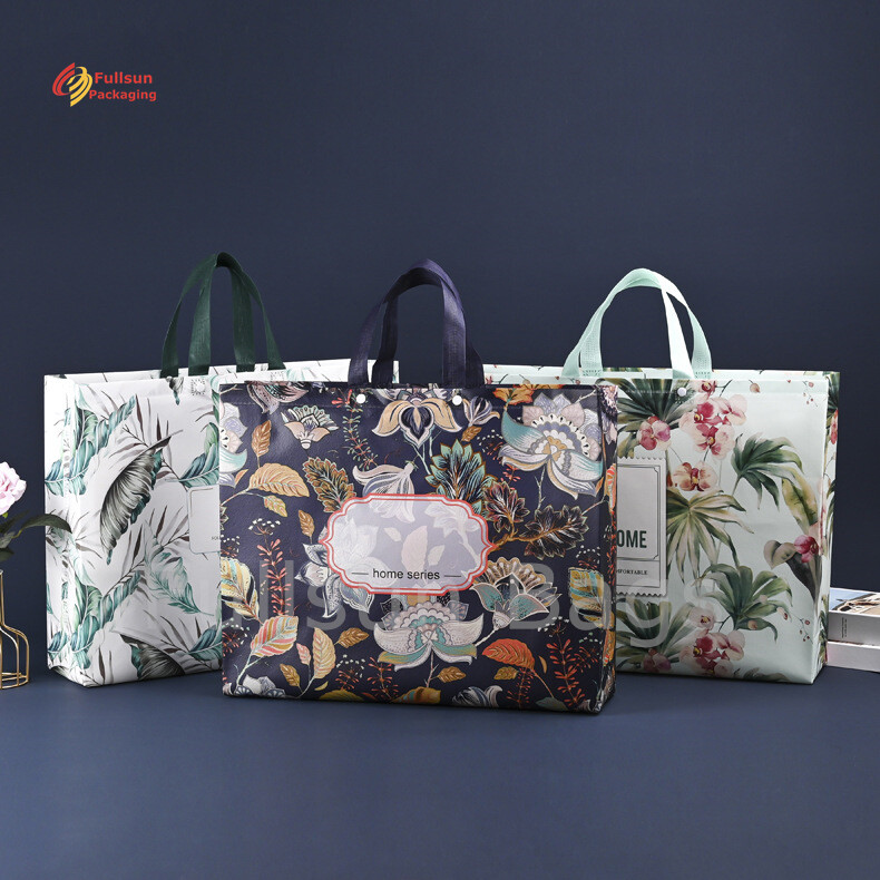 Tas paket komputer tangan