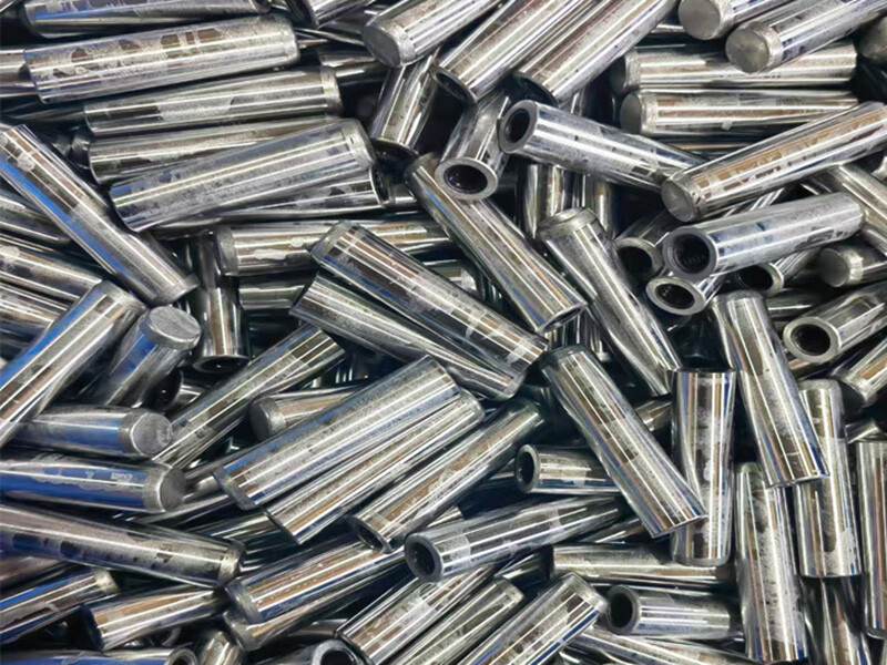 Pin Posisi Berulir Dalam