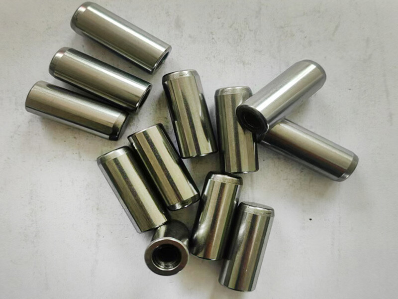 Pin Posisi Berulir Dalam