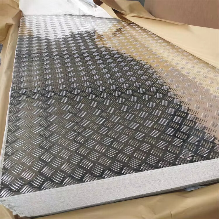 1060 Aluminium Checkered Sheet