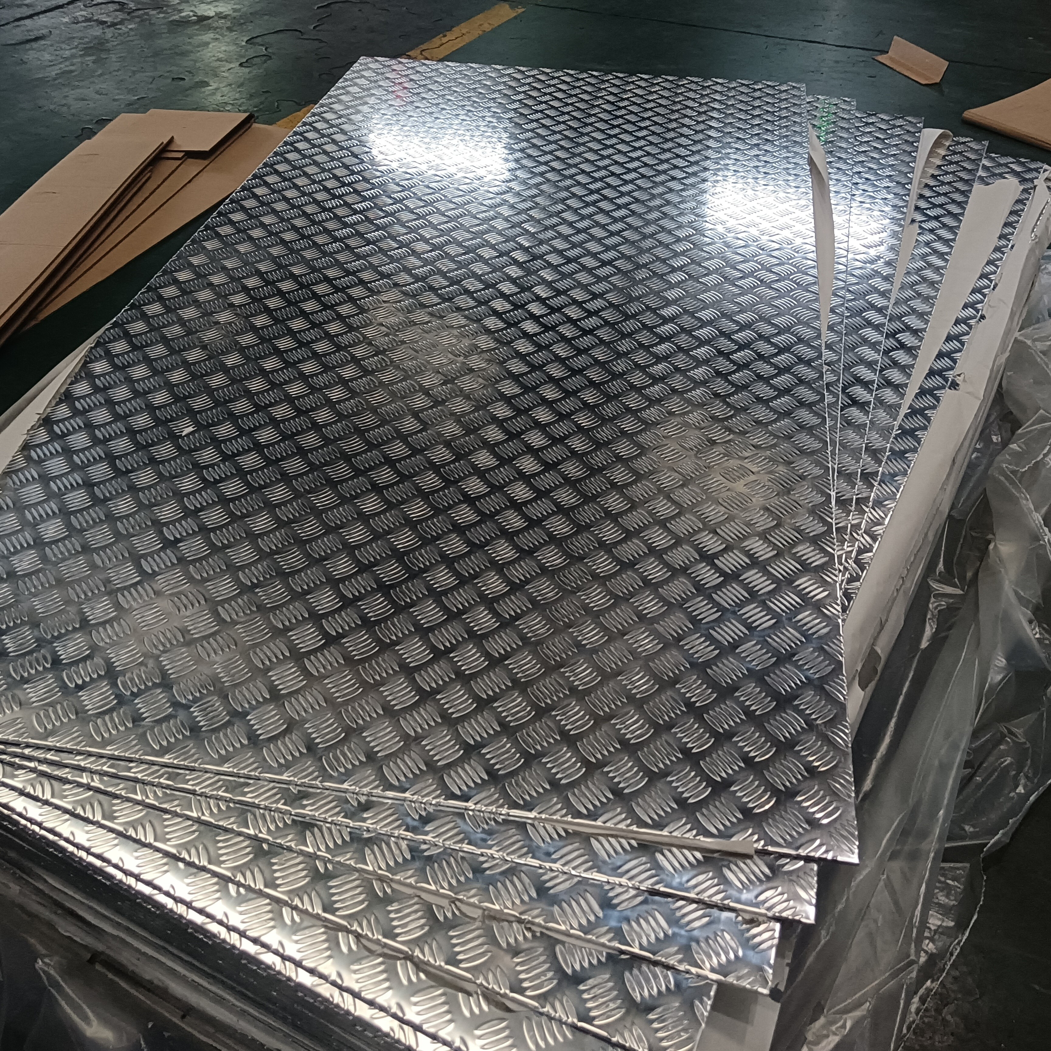 1060 Aluminium Checkered Sheet