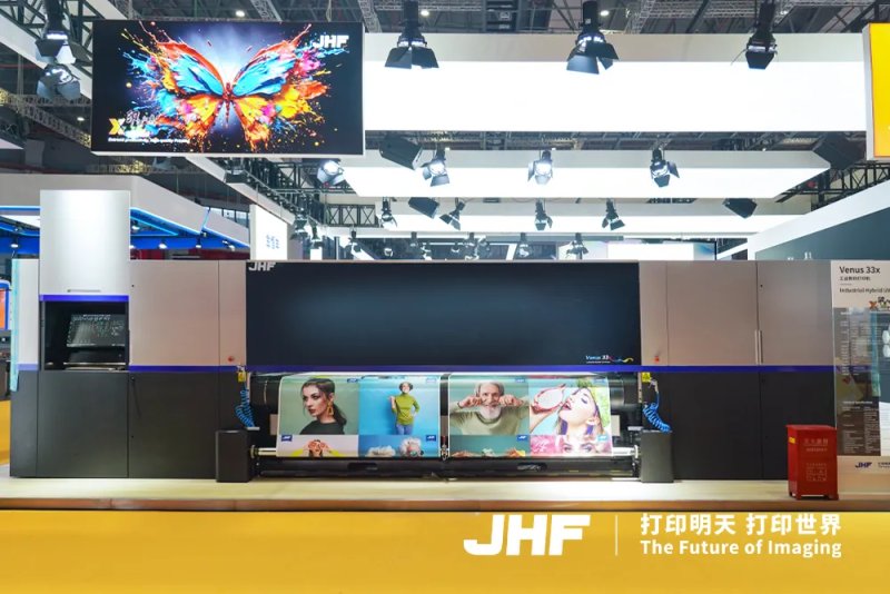 1743994276767701397221318656.jpg 图片