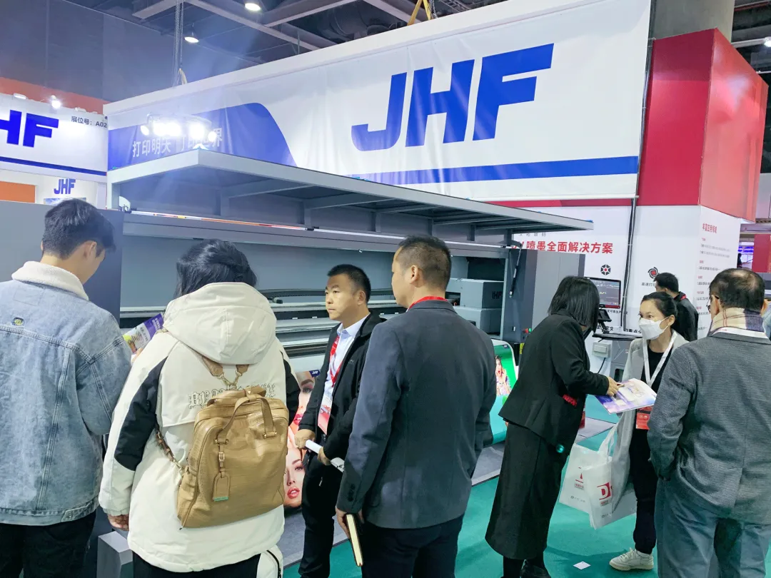 新年最初の展示会、新しさと共に前進｜金恒豊が広州国際広告展示会で輝く