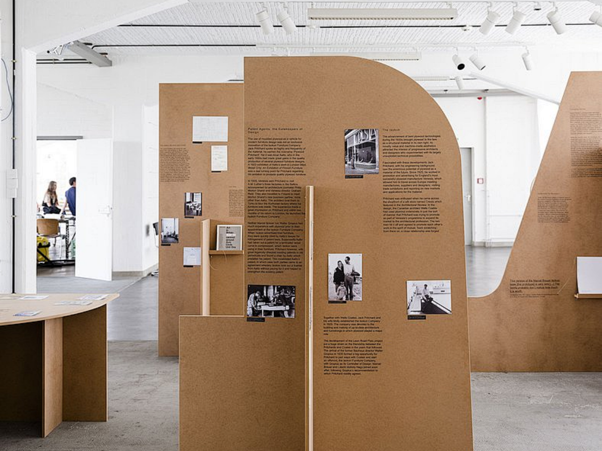 M3300-s 自動ローディング/アンローディングプリンタ