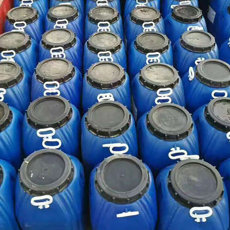 Lem tahan air transparan untuk dinding eksterior