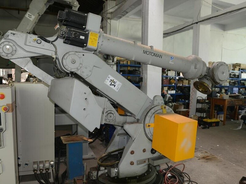 中古産業用ロボット