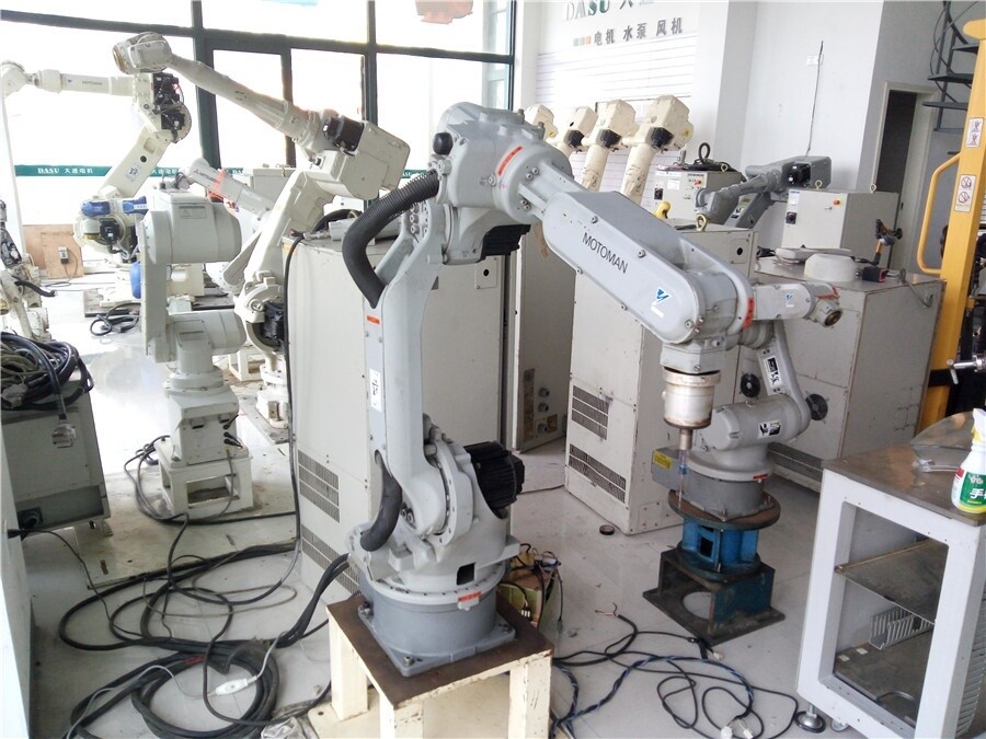 中古産業用ロボット