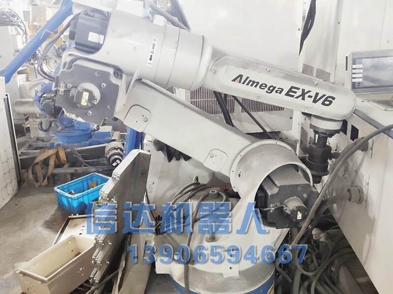 中古産業用ロボット