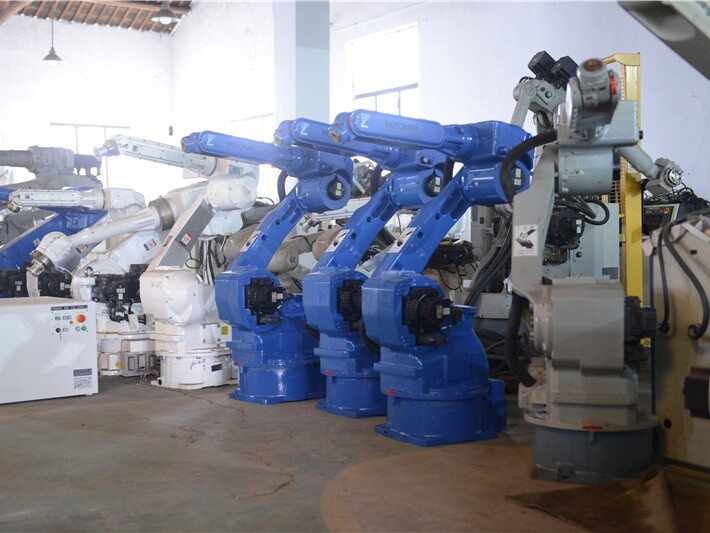 中古産業用ロボット
