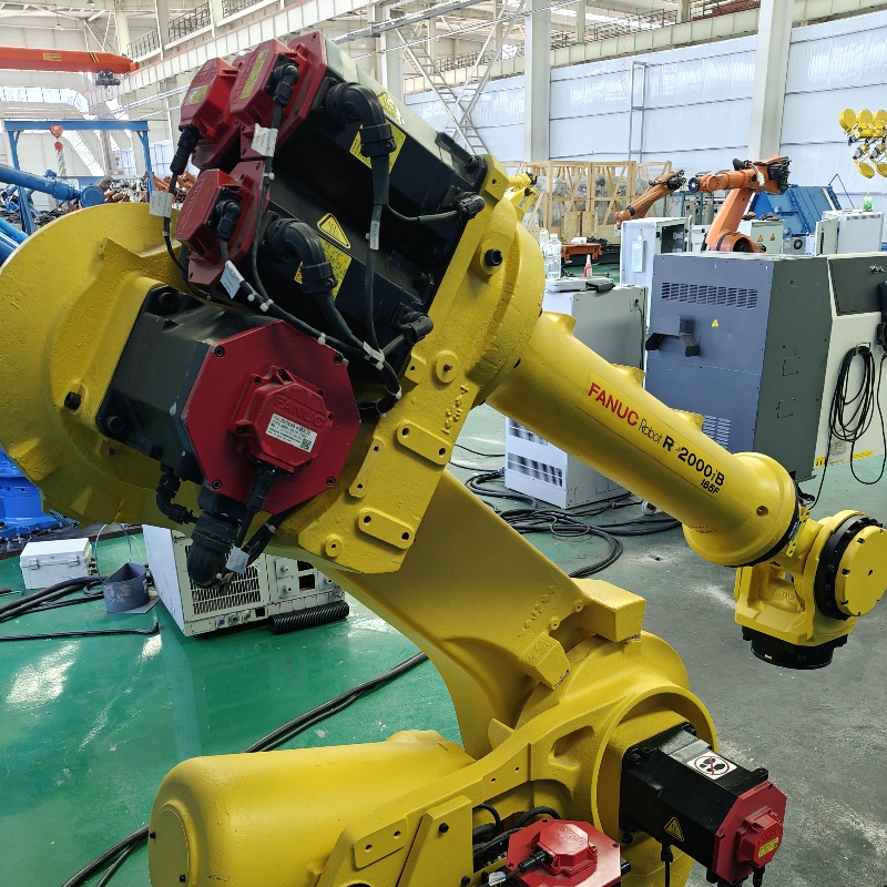 R-2000iB165F 中古ファナックロボット