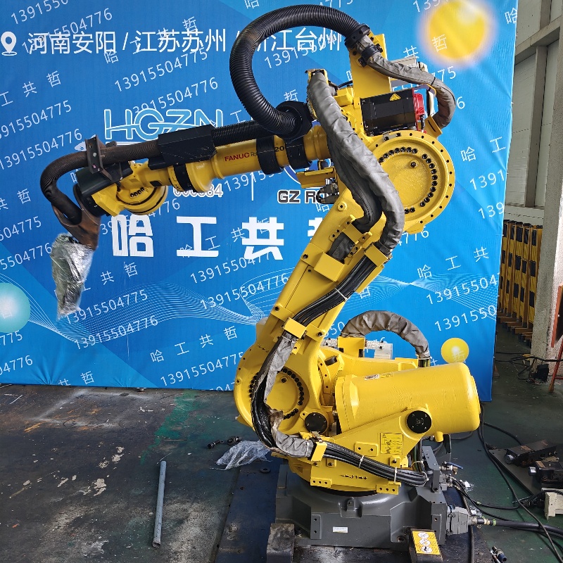 R-2000iB210F 中古ファナックロボット