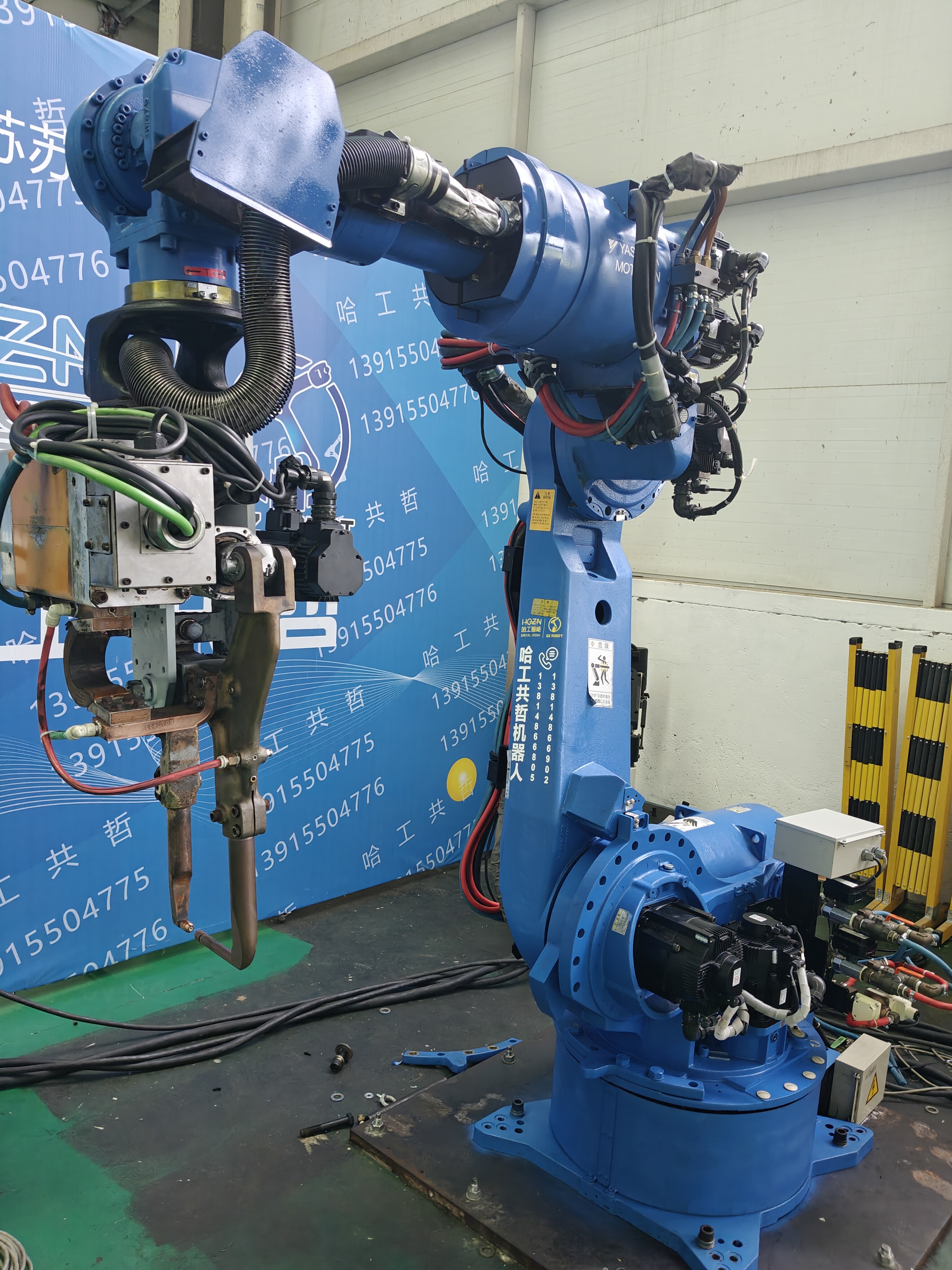 DX100/ES165D 中古安川スポット溶接ロボット