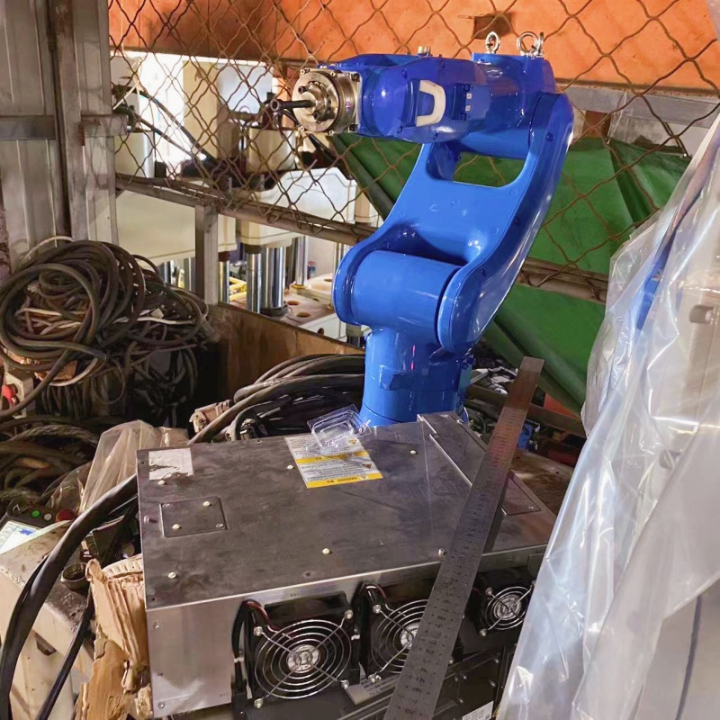 GP8 中古安川ロボット