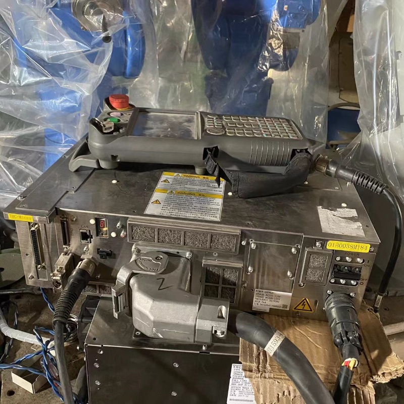 GP8 中古安川ロボット