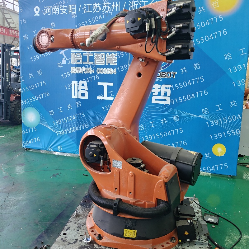 KR210C2 中古KUKAロボット