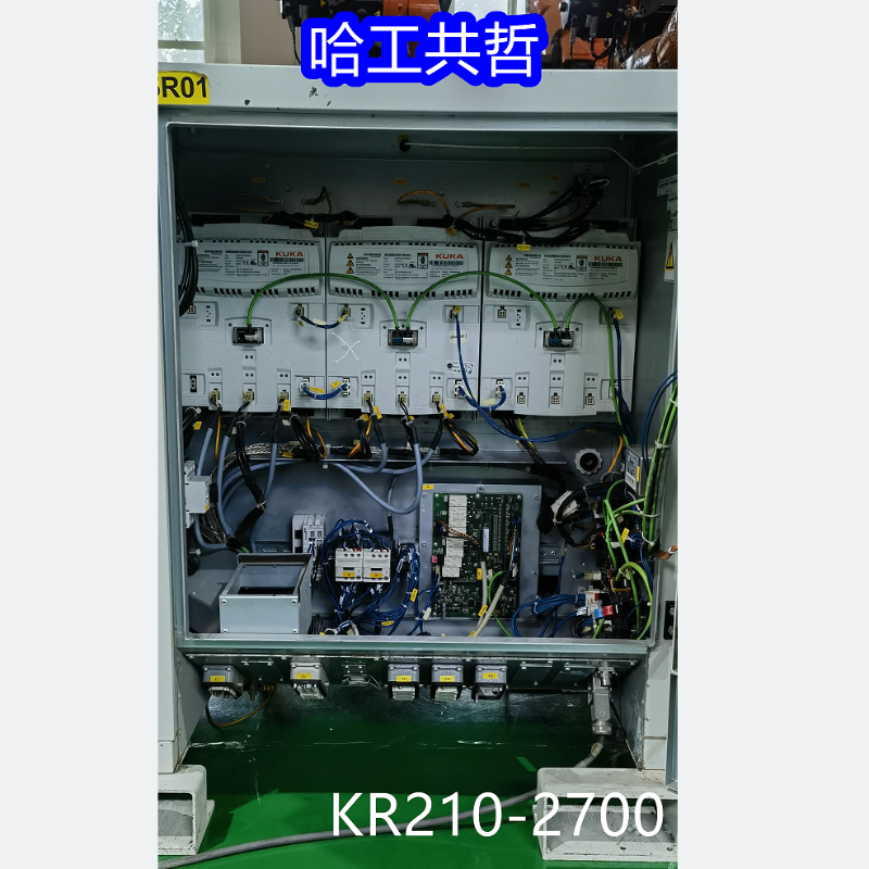 KR210R2700C4 中古KUKAロボット