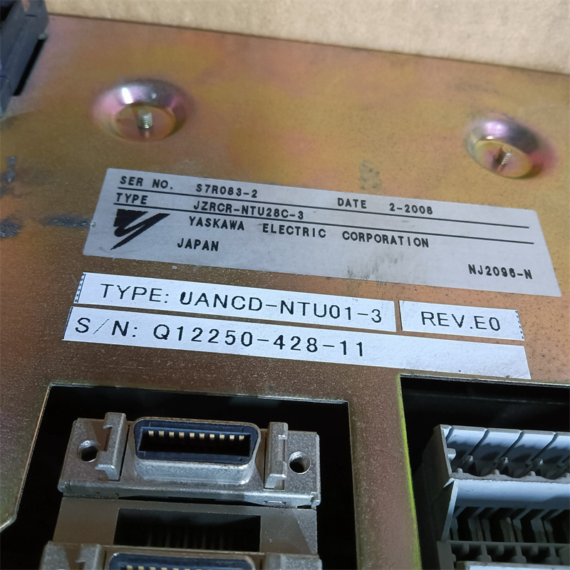 JZRCR-NTU28C-3 中古のロボット部品