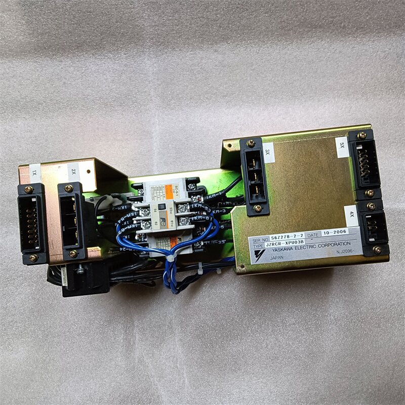 JZRCR-XPU03B 中古のロボット部品