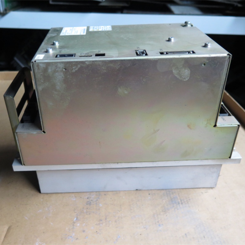 SGDR-SDB710A01B 中古のロボット部品