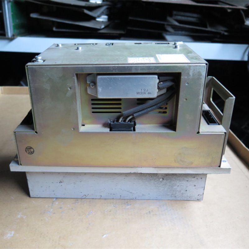 SGDR-SDB710A01B 中古のロボット部品