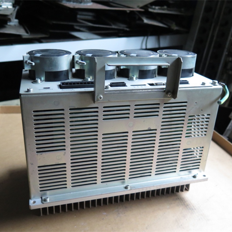 SRDA-C0A30A01A-E 中古のロボット部品