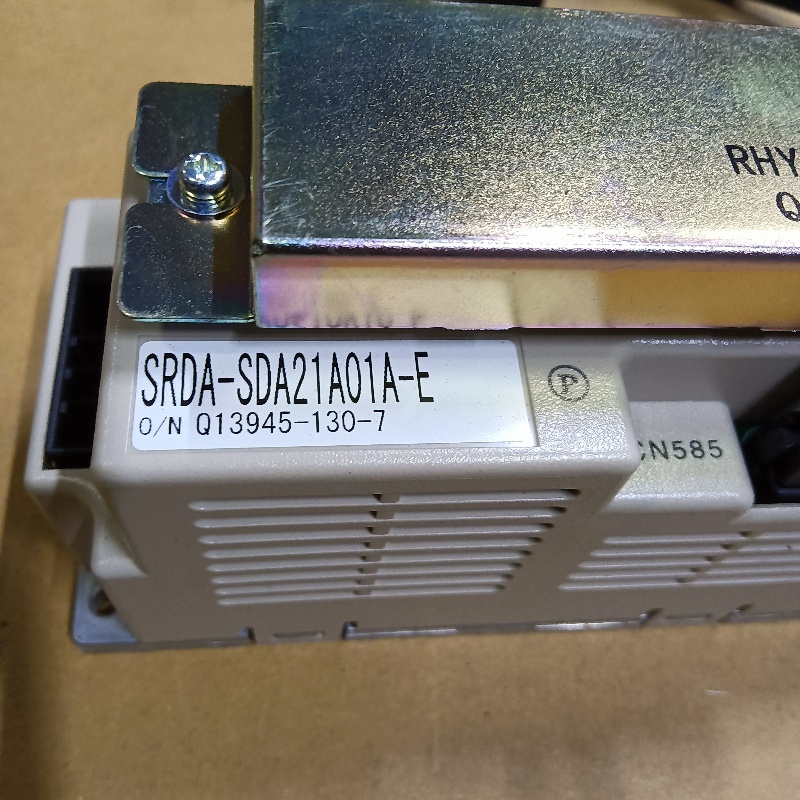 SRDA-SDA21A01A-E 中古のロボット部品