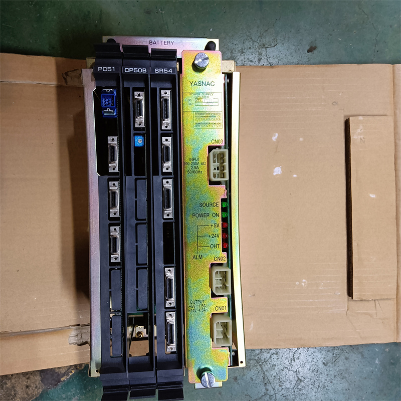 JZNC-JRK00M-21200CE  中古のロボット部品