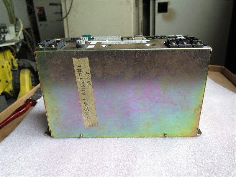 JZRCR-NTU04C-3 中古のロボット部品