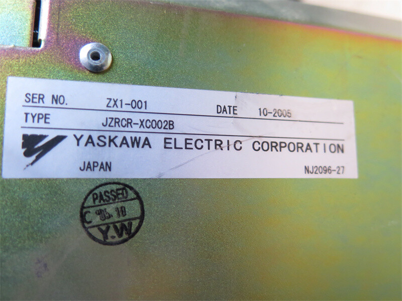 JZRCR-XC002B 中古のロボット部品