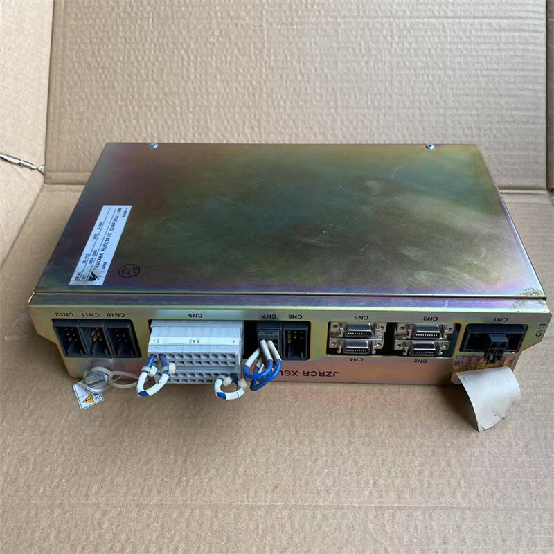 JZRCR-XSU01 中古のロボット部品