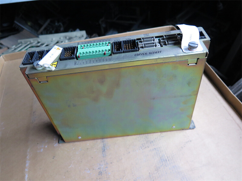 JZRCR-XSU02 中古のロボット部品