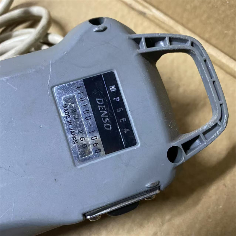 MP5E4 中古ティーチペンダント