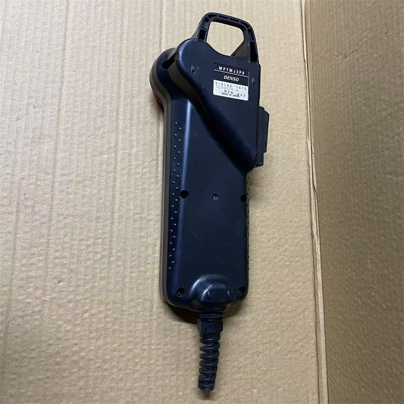 MP7MJ3P8 中古ティーチペンダント